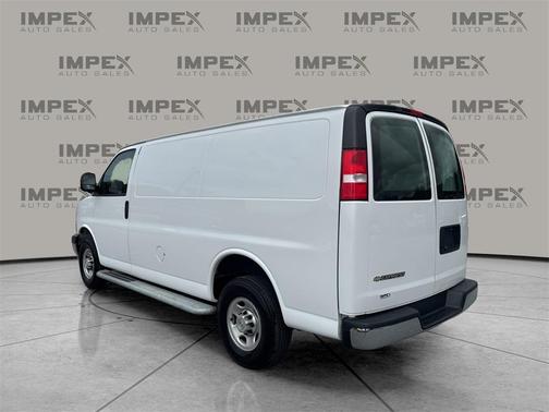2023 Chevrolet Express 2500 RWD 2500 Regular Wheelbase WT