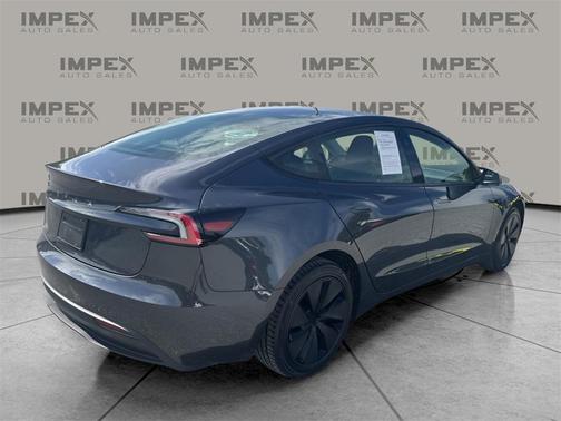 2025 Tesla Model 3 Long Range