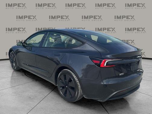 2025 Tesla Model 3 Long Range