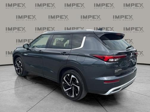 2025 Mitsubishi Outlander PHEV SEL