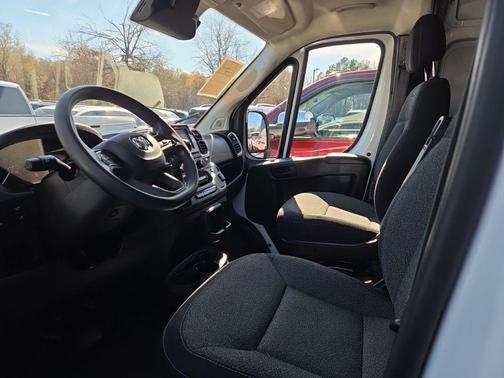 2024 RAM ProMaster 2500 Tradesman