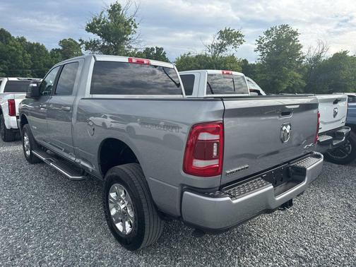 Billet Silver Metallic Clearcoat 2024 RAM 2500 Big Horn Crew Cab 4x4 6'4' Box