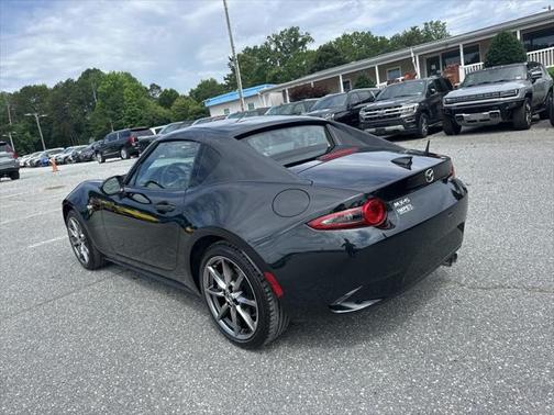 2022 Mazda MX-5 Miata RF Grand Touring