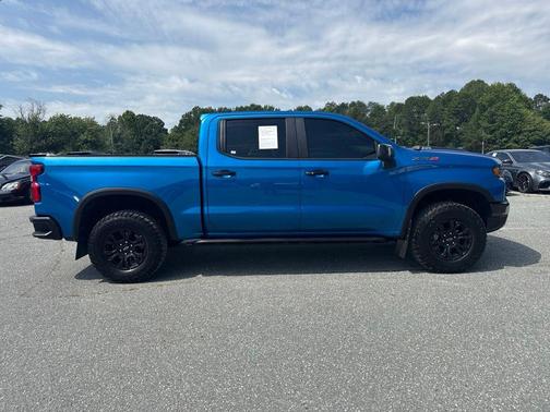 Glacier Blue Metallic 2022 Chevrolet Silverado 1500 ZR2