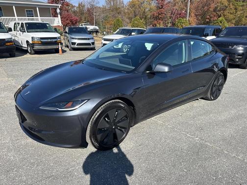2025 Tesla Model 3 Long Range