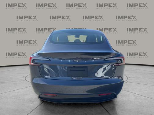 2025 Tesla Model 3 Long Range