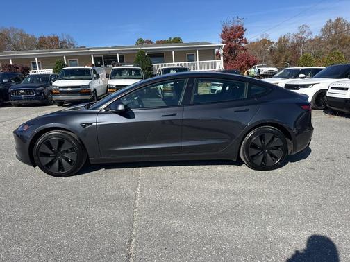 2025 Tesla Model 3 Long Range