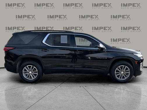2022 Chevrolet Traverse LT Leather