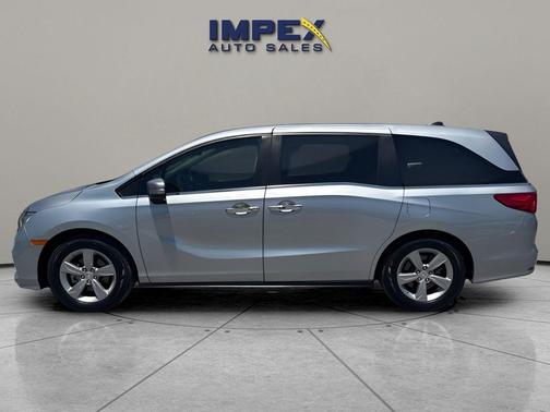 Lunar Silver Metallic 2018 Honda Odyssey EX-L