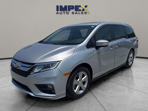Lunar Silver Metallic 2018 Honda Odyssey EX-L
