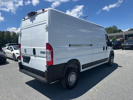 2025 RAM ProMaster 2500 Tradesman
