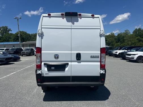 2025 RAM ProMaster 2500 Tradesman