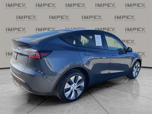 2023 Tesla Model Y Long Range Dual Motor All-Wheel Drive
