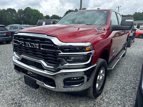 Molten Red Pearlcoat 2026 RAM 2500 Big Horn Crew Cab 4x4 6'4' Box