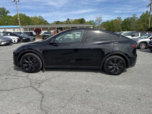 2025 Tesla Model Y Long Range Dual Motor All-Wheel Drive