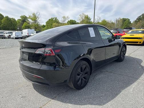 2025 Tesla Model Y Long Range Dual Motor All-Wheel Drive