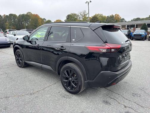 Super Black 2023 Nissan Rogue SV