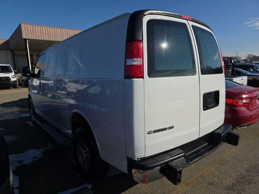 2020 Chevrolet Express 2500 RWD 2500 Regular Wheelbase WT