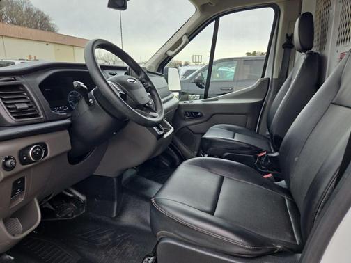 2021 Ford Transit-250 Base