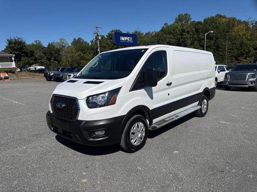 2023 Ford Transit-250 Base
