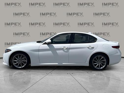 2022 Alfa Romeo Giulia Sprint