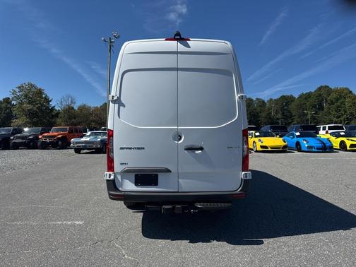2025 Mercedes-Benz Sprinter 2500 High Roof