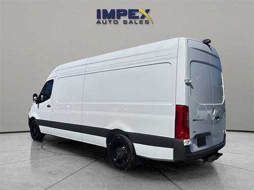 2025 Mercedes-Benz Sprinter 2500 High Roof