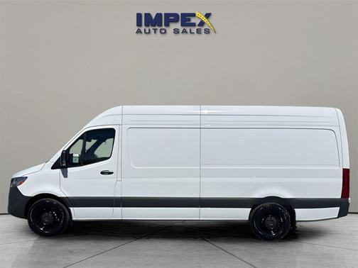2025 Mercedes-Benz Sprinter 2500 High Roof