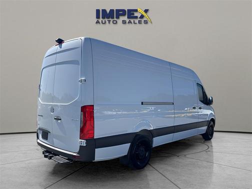 2025 Mercedes-Benz Sprinter 2500 High Roof