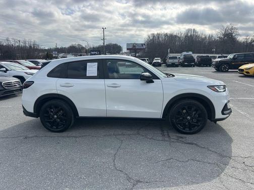 2023 Honda HR-V 2WD Sport