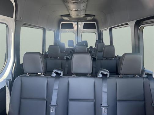 2025 Mercedes-Benz Sprinter 2500 High Roof