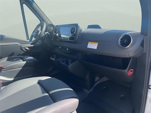 2025 Mercedes-Benz Sprinter 2500 High Roof