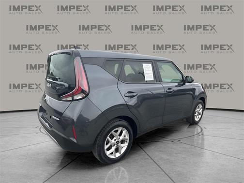2024 Kia Soul LX
