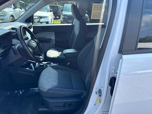 Oxford White 2023 Ford Maverick XLT