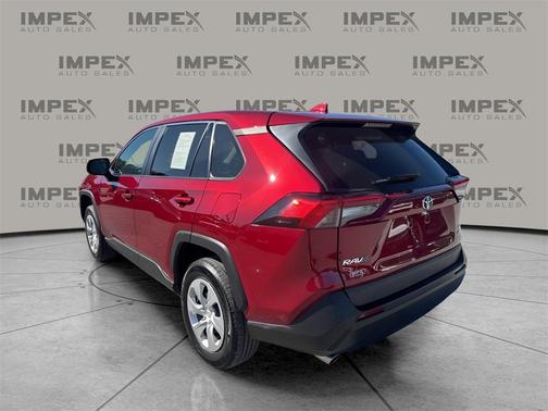 2023 Toyota RAV4 LE