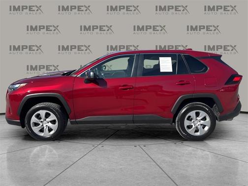 2023 Toyota RAV4 LE