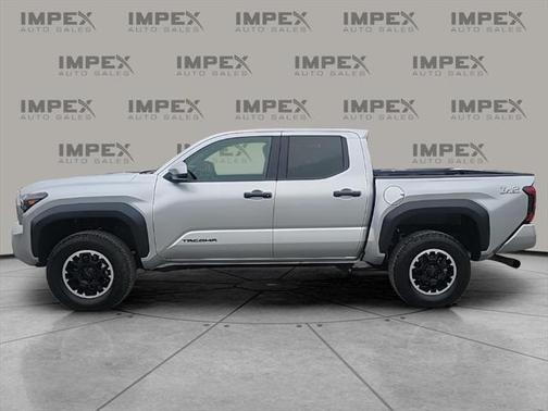 2024 Toyota Tacoma TRD Off-Road