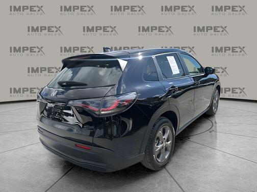 Crystal Black Pearl 2026 Honda HR-V LX