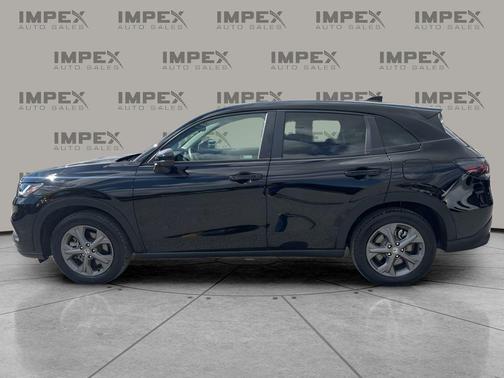 Crystal Black Pearl 2026 Honda HR-V LX