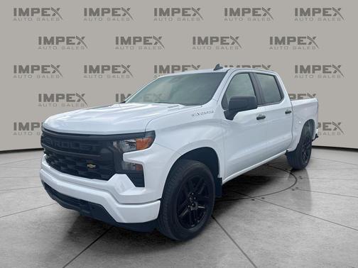 2025 Chevrolet Silverado 1500 Custom