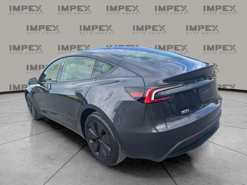 2025 Tesla Model 3 Long Range