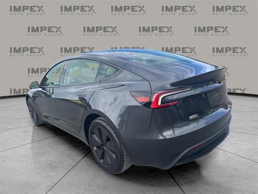 2025 Tesla Model 3 Long Range