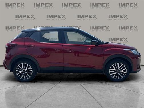 2023 Nissan Kicks SV
