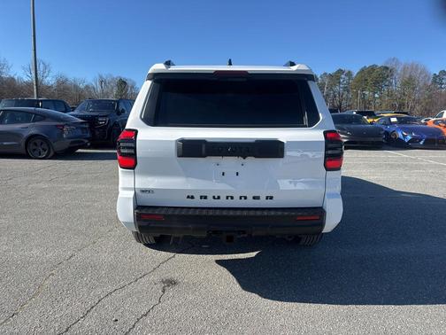 2025 Toyota 4Runner SR5