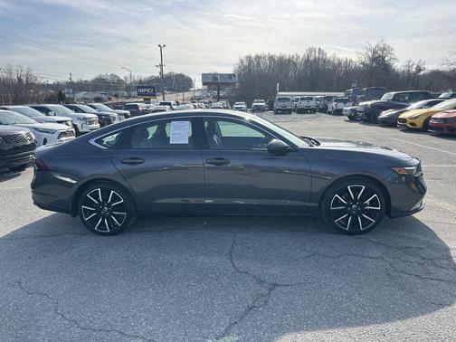 2024 Honda Accord Hybrid Touring