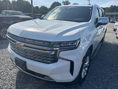 Summit White 2023 Chevrolet Suburban Premier