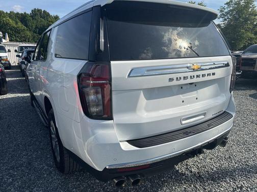 Summit White 2023 Chevrolet Suburban Premier