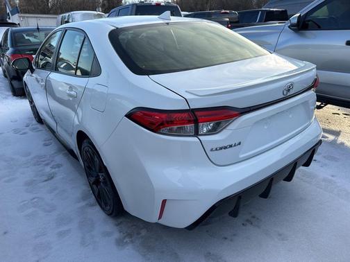 2024 Toyota Corolla SE