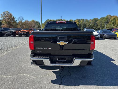 2020 Chevrolet Colorado WT