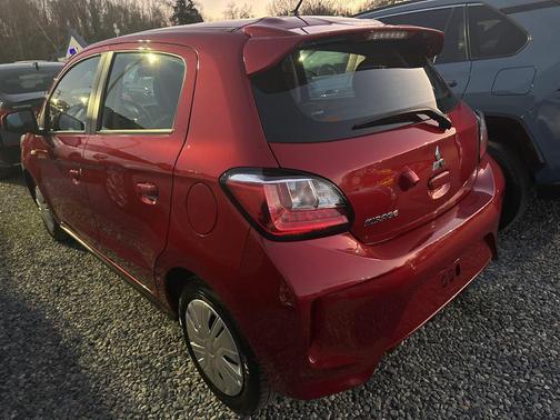 2024 Mitsubishi Mirage ES